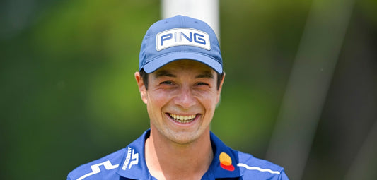What makes the Titleist Pro V1 golf ball so popular?